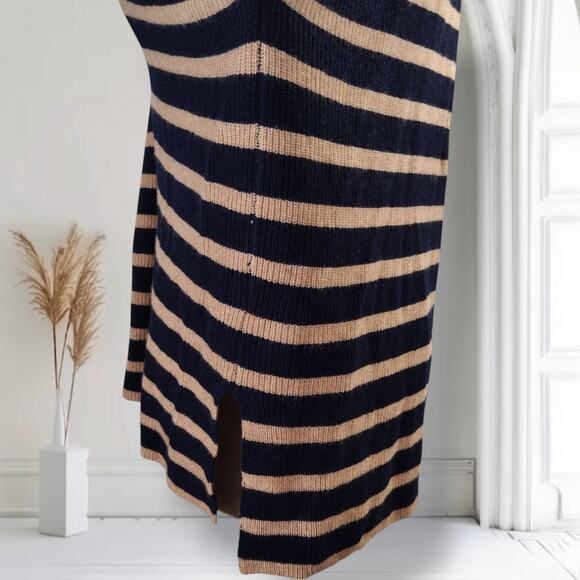 Rails Harris Merino Blend Sweater Size M Camel Navy Stripe Collared Neckline - Picture 6 of 12
